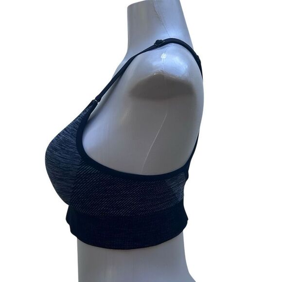 Avia Sports Bra Size XL Black Gray Seamless Keyhole Cami Low Support Racerback - Picture 8 of 13